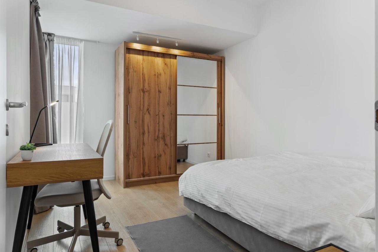 Apartament Atria Urban Gateway, 2br + Pool