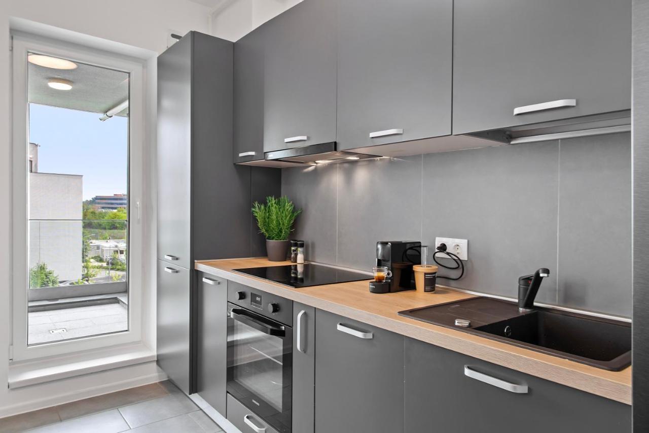 Atria Urban Gateway, 2br + Pool Apartment *