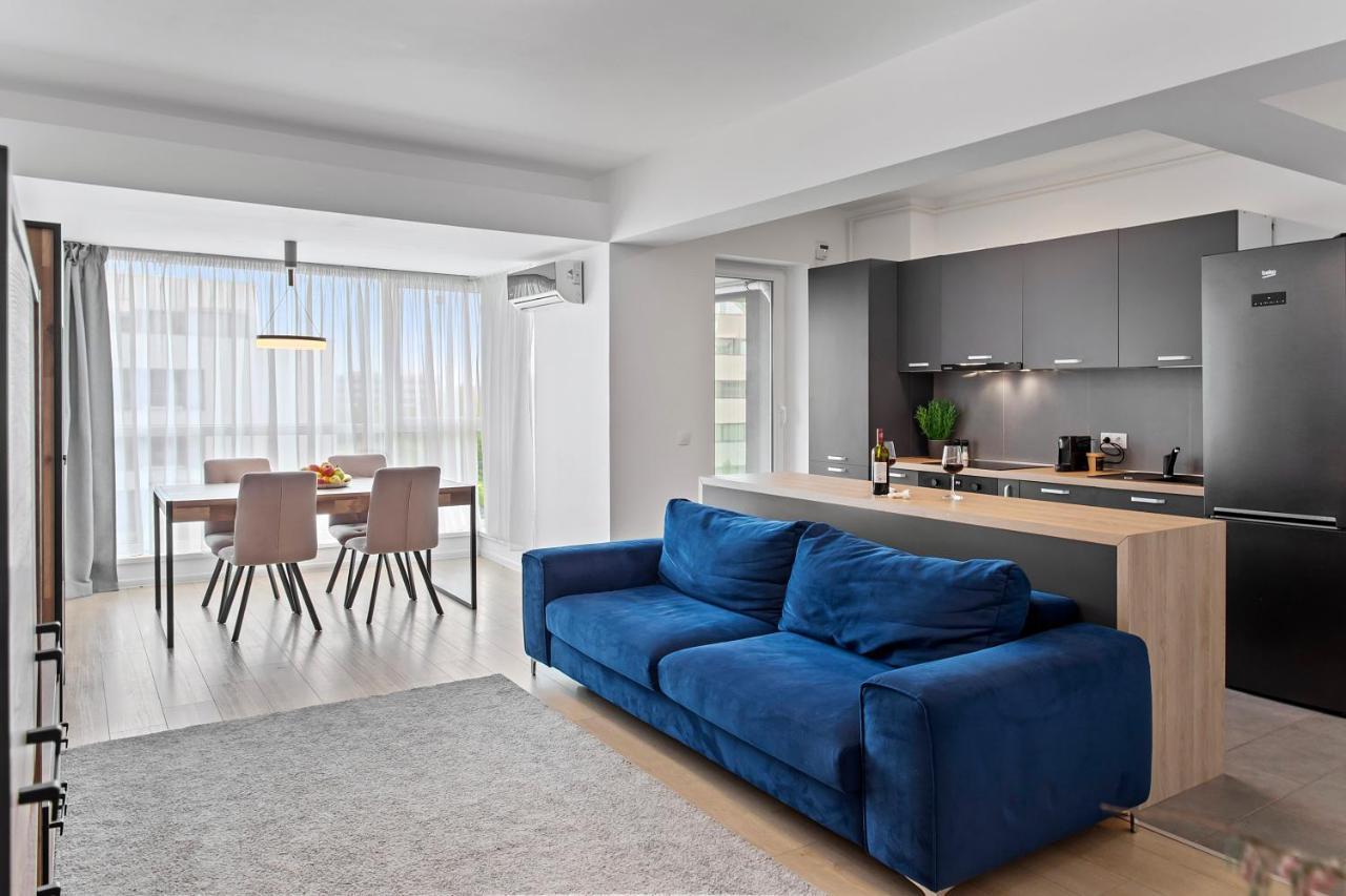 Atria Urban Gateway, 2br + Pool Apartament Bucureşti