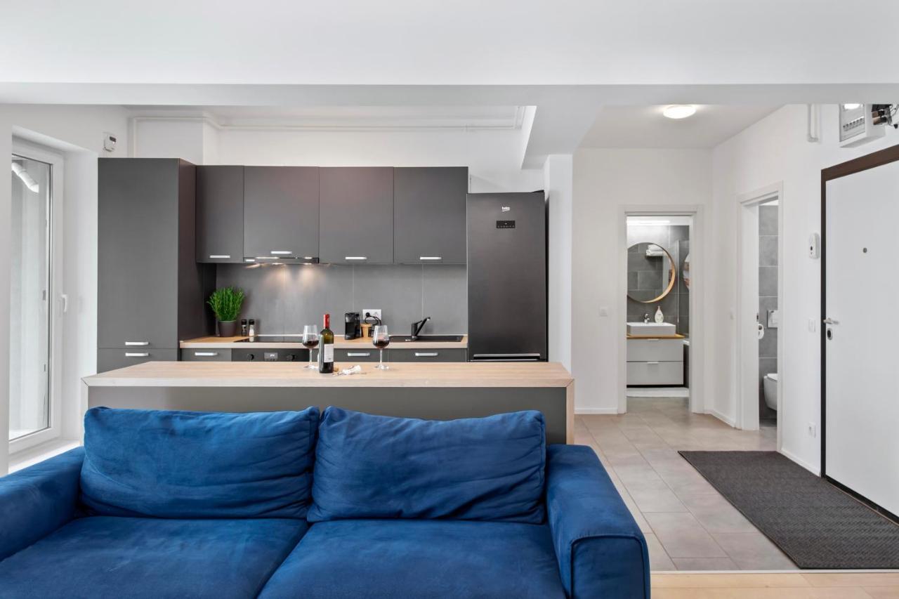 Apartament Atria Urban Gateway, 2br + Pool *